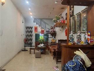 Nhà dân xây  mai dịch  cầu giấy  5 tầng  full nội thất  giá nhỉnh 8 tỷ có thương lượng