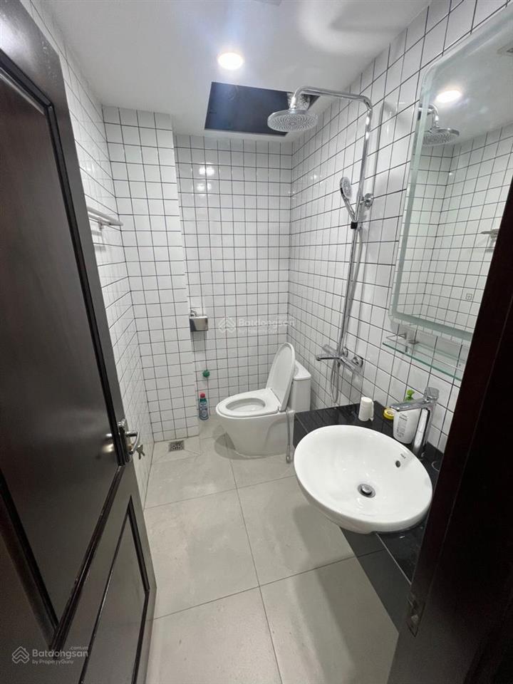 Siêu đẹptrung tâm cầu giấy2 mặt thoáng trước sau50m ra phốnhà còn mới đẹpnôi thất xịnnhỉnh 12