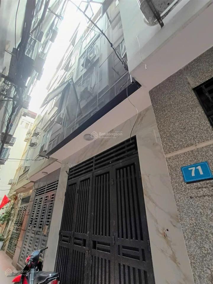 Nhà đẹp  5 tầng  phố trần bình  full nội thất  ở ngay  nhỉnh 7 tỷ có thương lượng tốt