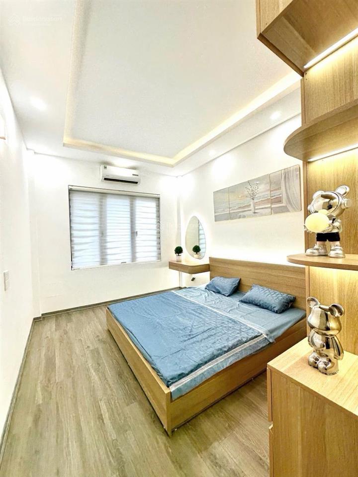 Khu vực hiếm nhà bán nhà đẹp ở ngay full nội thất ngõ đẹp gần phốnhỉnh 8tỷ thương lượng tốt