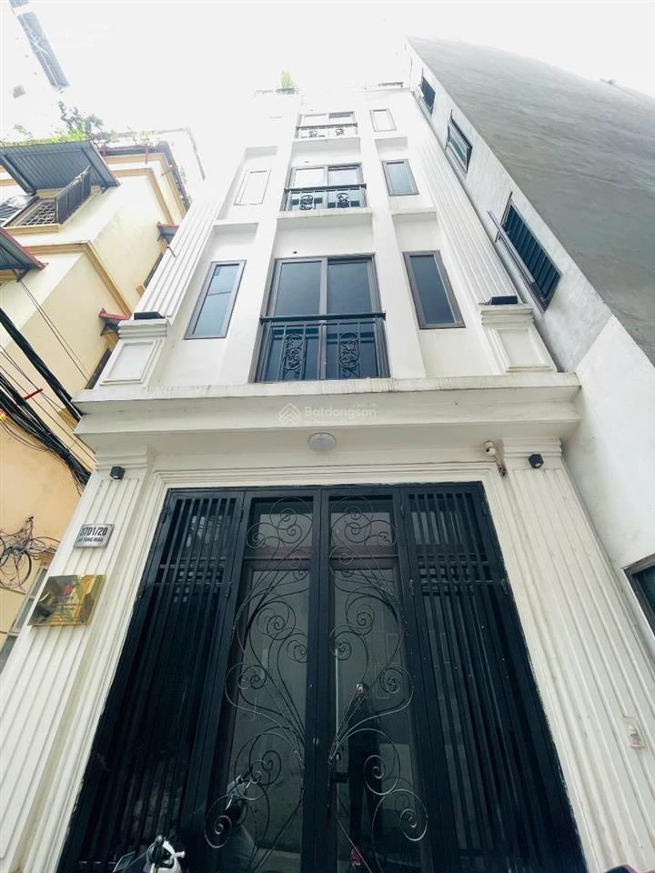 Nhà 5 tầng, lô góc 3 thoáng, ở ngay, full nội thất, nhỉnh 8 tỷ