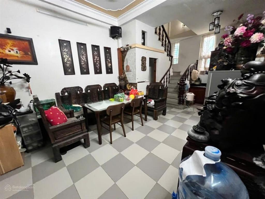 Nhà dân xây  lô góc  thông sàn  đẹp như mới  khu vực hiếm nhà bán giá quá tốt nhỉnh 7 tỷ ctl