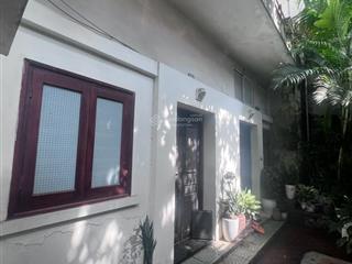 Nhà riêng  trần bình  từ liêm  60m2  gần phố  sẵn nhà ở  nhỉnh 12 tỷ có thương lượng tốt