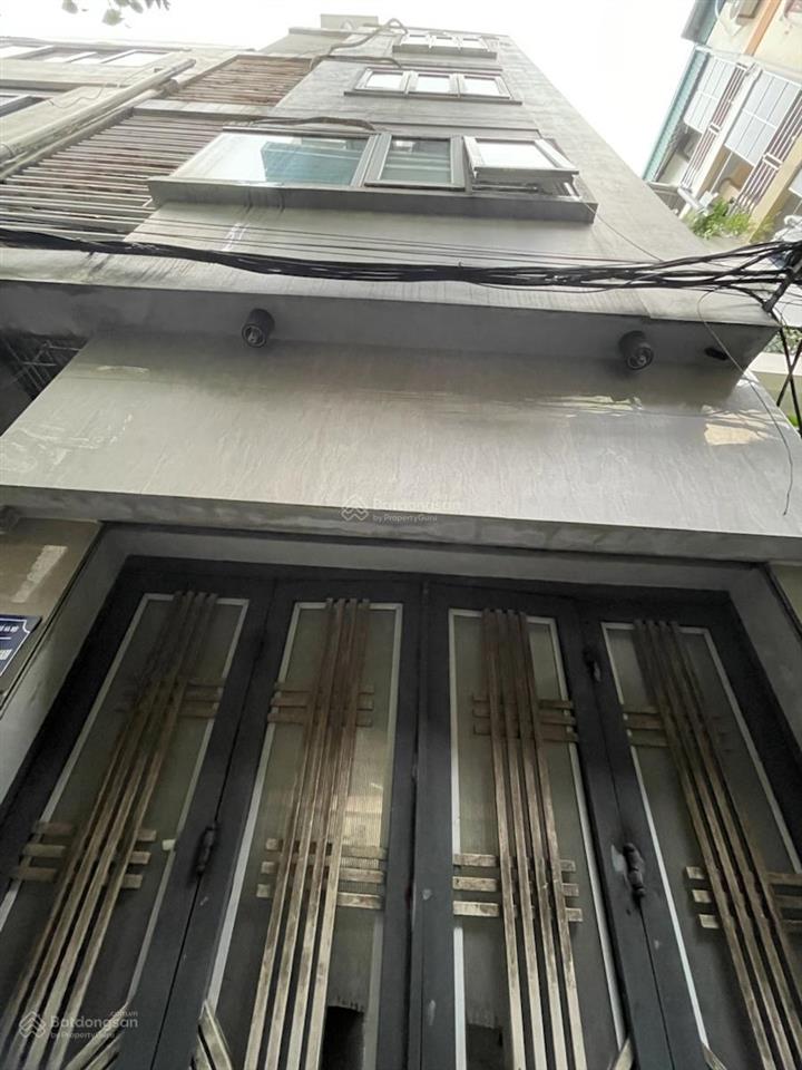 Nhà phốthụy khuêtây hồ4 tầng dân xây chắc chắnở ngaynhỉnh 7 tỷ có thương lượng