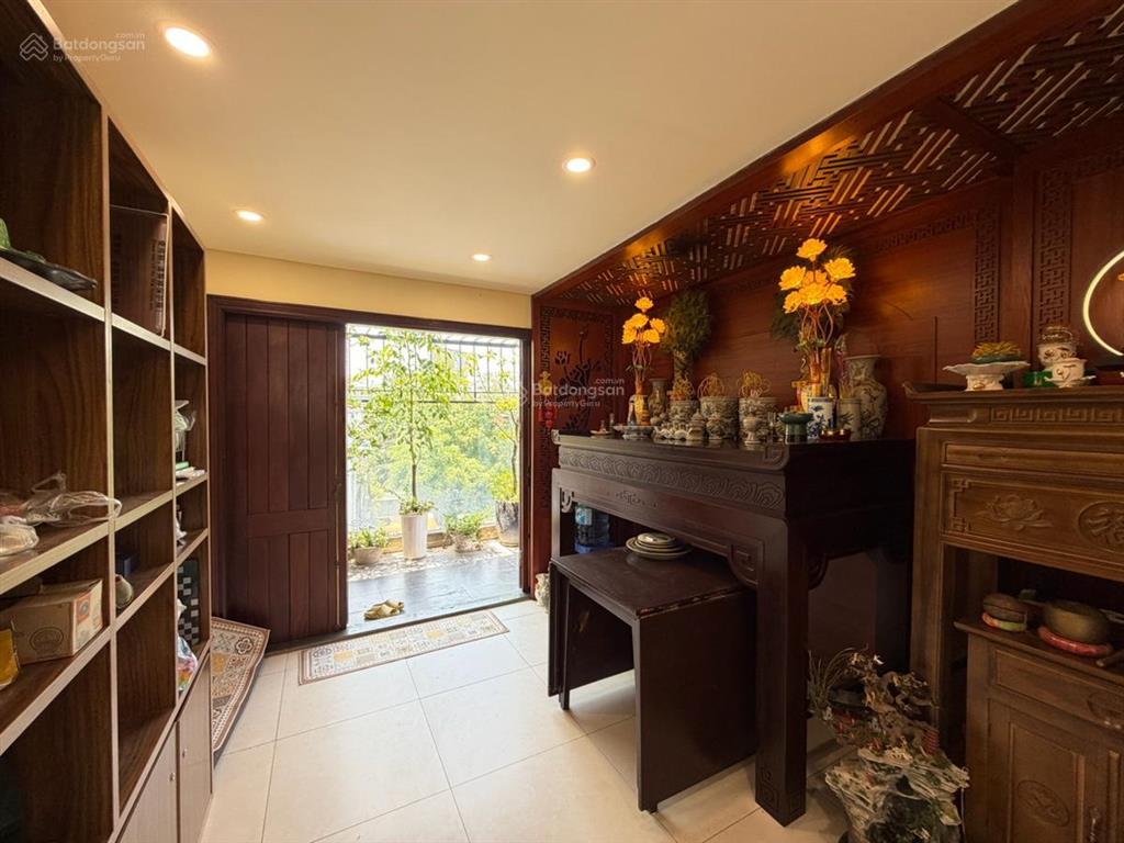 Nhỉnh 10 tỷ  thương lượng tốt  nhà 5 tầng  phố đội cấn  ba đình  full nội thất xịn  ở ngay
