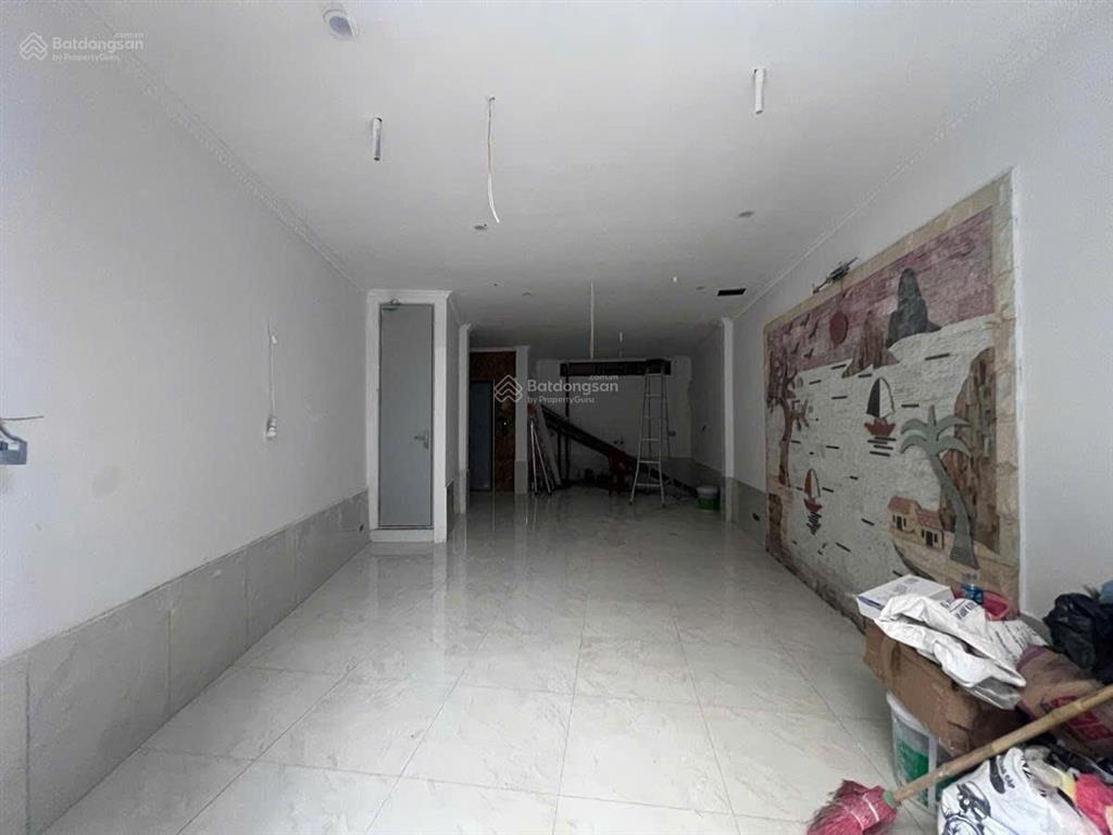 Nhà phố6 tầngthang máy52m2phố trần bìnhtừ liêmfull nội thấtnhỉnh 13 tỷthương lượng tốt