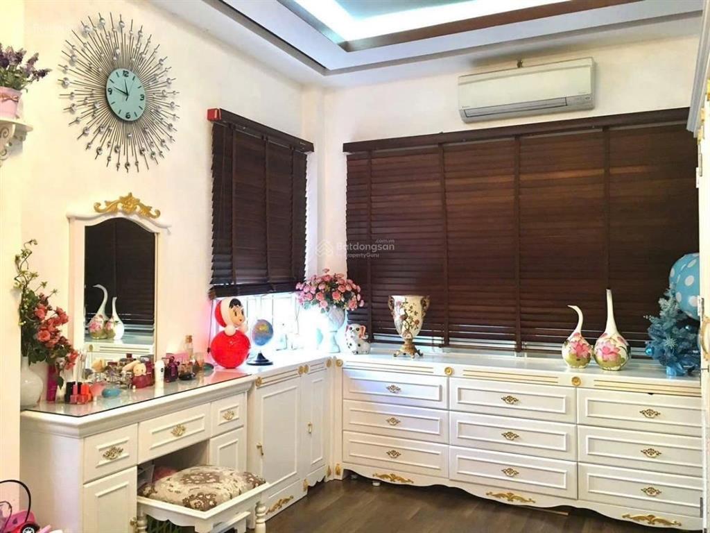 Kim mã  ba đình  lô góc 2 thoáng nhà đẹp ở ngay  full nội thất  vài bước ra phố  nhỉnh 7 tỷ