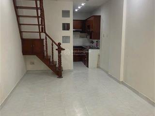 Phan tôn q1 thông tứ hướng điện biên phủ  đinh tiên hoàng  võ thị sáu. 2 tầng  2 pn  2wc