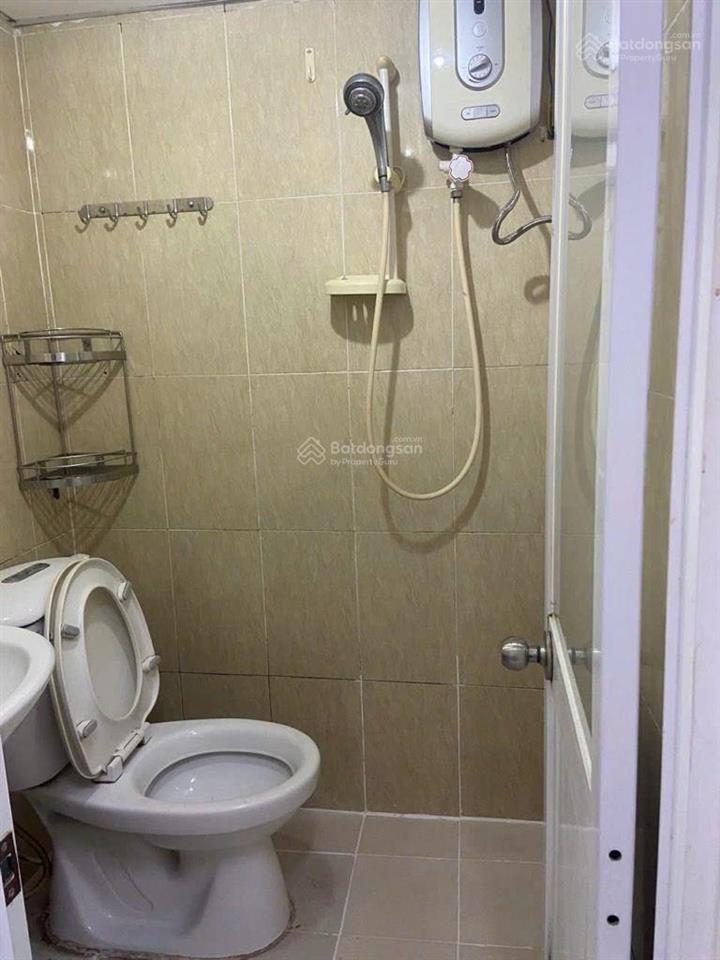 Phan tôn q1 thông tứ hướng điện biên phủ  đinh tiên hoàng  võ thị sáu. 2 tầng  2 pn  2wc