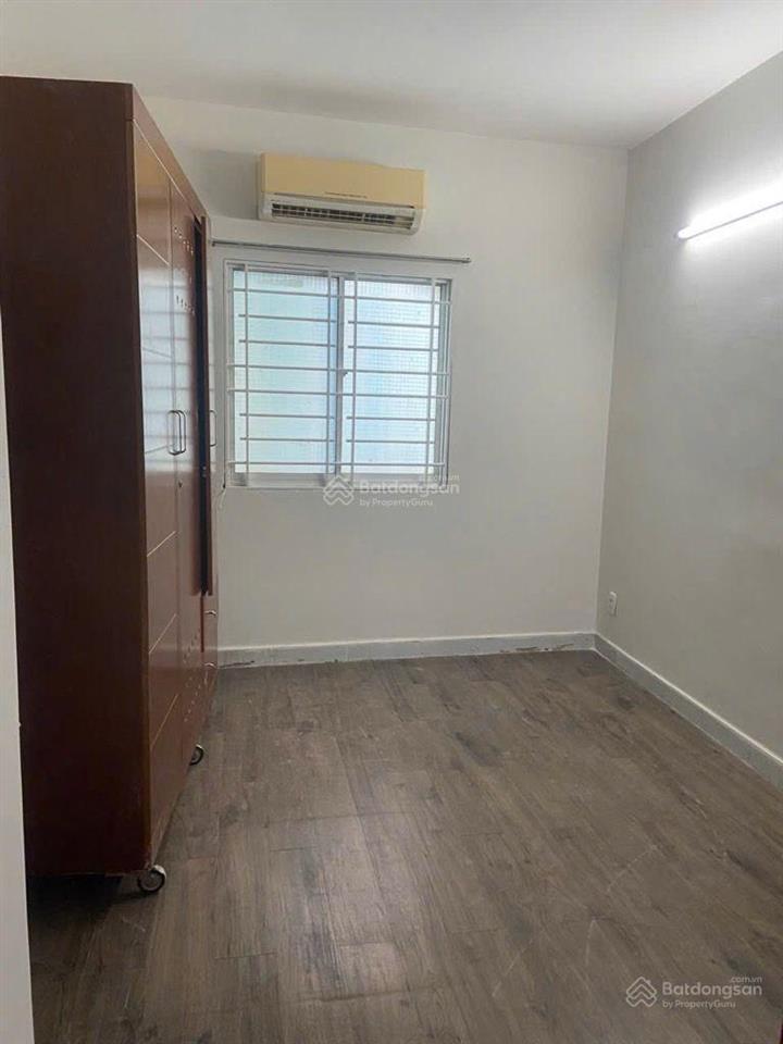 Phan tôn q1 thông tứ hướng điện biên phủ  đinh tiên hoàng  võ thị sáu. 2 tầng  2 pn  2wc