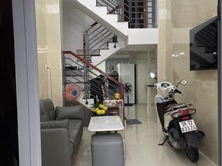 Trần hưng đạo  q1  4 tầng  5 pn  hẻm thông tứ hướng  võ văn kiệt  nguyễn văn cừ  6,6 tỷ