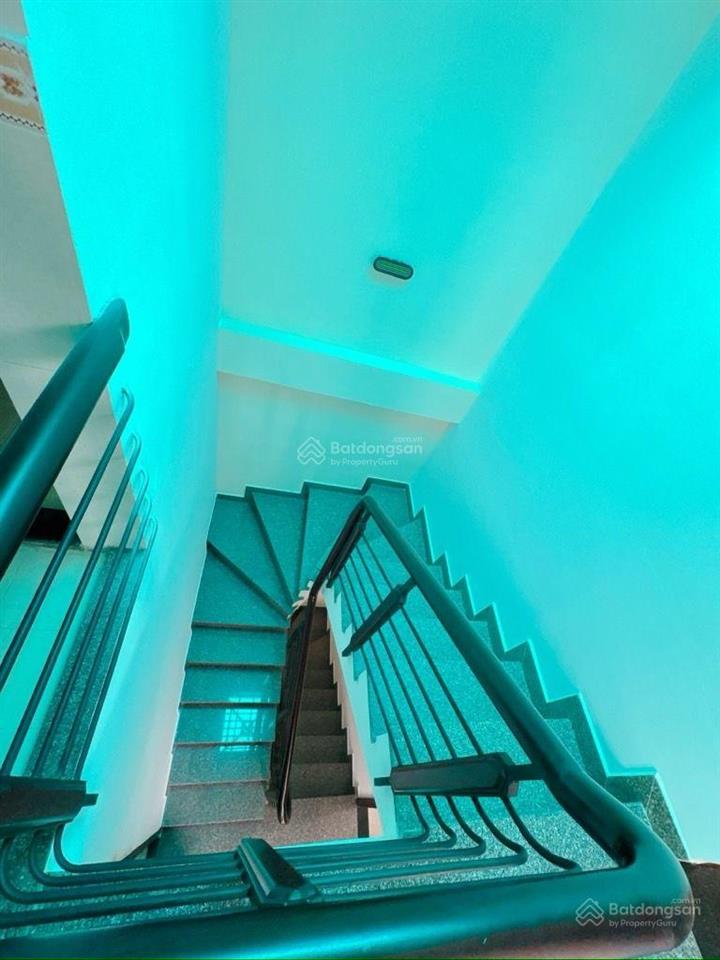 Góc 2mt  hxh nguyễn thị thập q7  6pn  4wc  hẻm 5  6m  lotte q7 kế bên  nhỉnh 9 tỷ