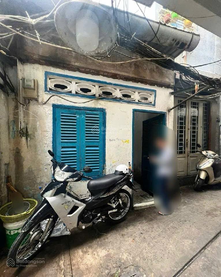 Ngộp bank  bán nhà đường cô bắc, quận 1  5,2 tỷ. 3,1 x 10m, nở hậu 3,27m  15m ra mặt tiền