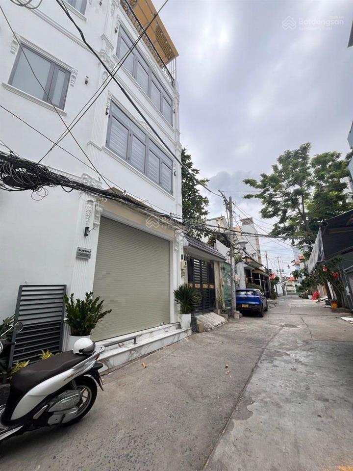 6.x tỷ sở hữu nhà góc 2 mặt tiền ngang 8m hiếm xe hơi tránh 3 chiếc