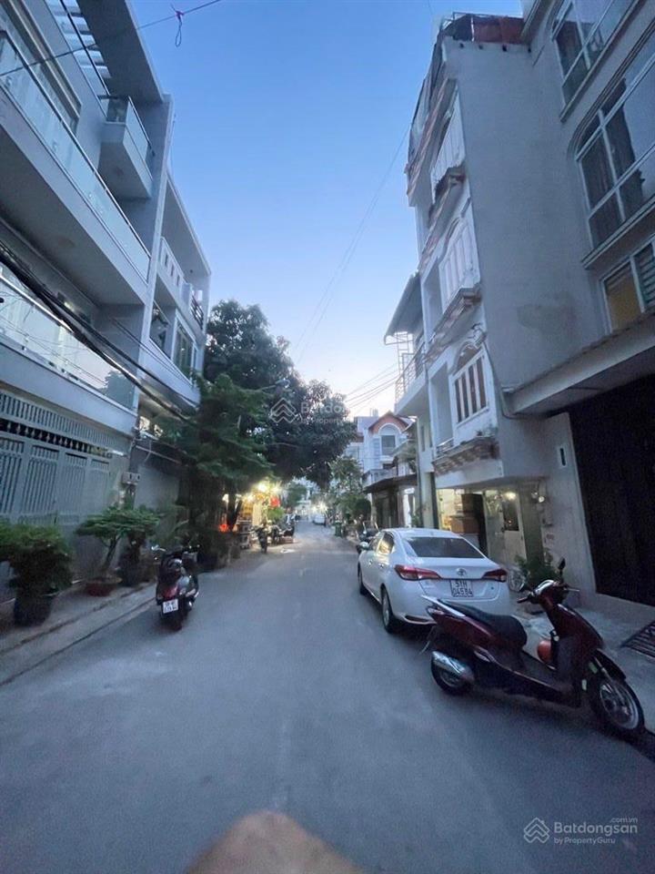 Bán nhà mặt phố 5 tầng btct tại đường số q7, 4tỷ 500 tl, nhiều tiện ích, ngay lý phúc manng v linh