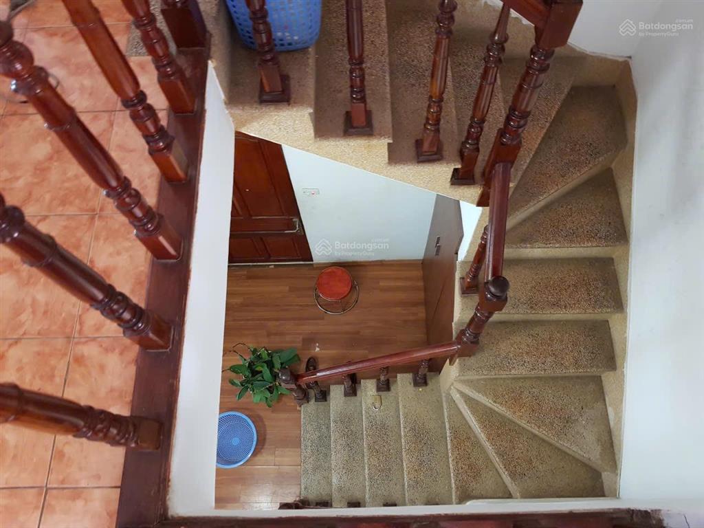 Cho thuê căn hộ chung cư ở khương thượng, đống đa, 12 triệu, 120m2, chính chủ uy tín