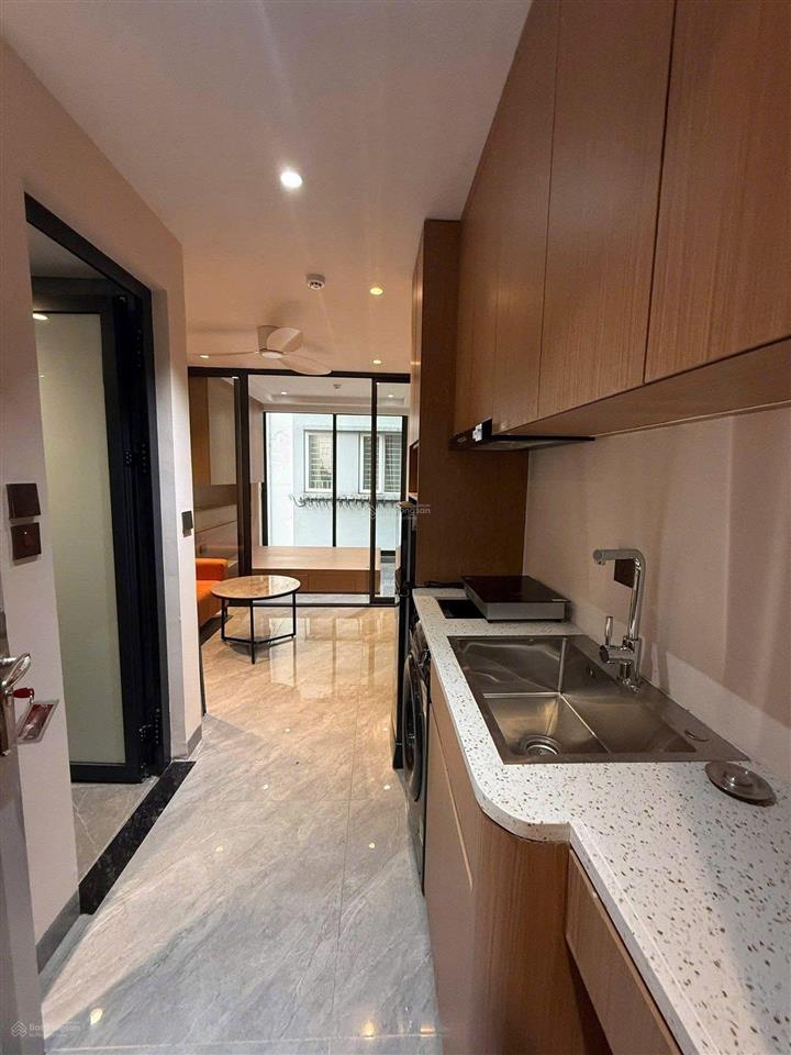 Cho thuê studio ban công new 100% có máy giặt riêng  ngay chợ bến thành  ngã sáu phù đổng