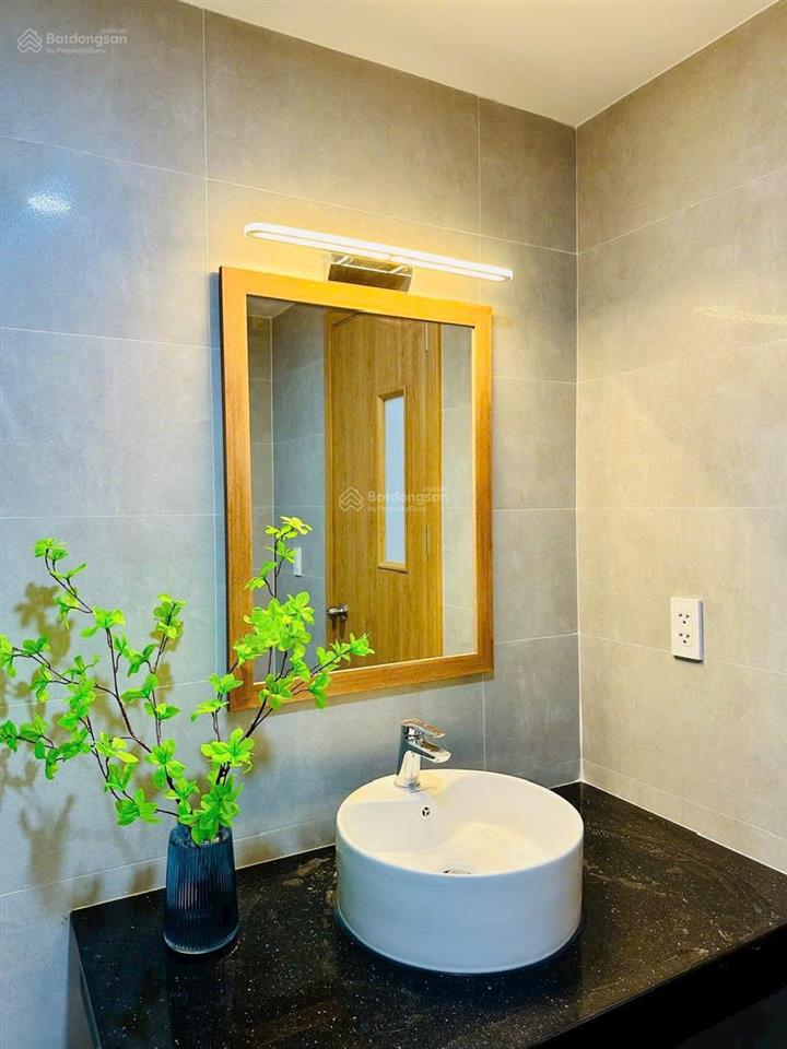Cho thuê 1pn ban công 40m2 full nội thất  ngay cầu thị nghè  thảo cầm viên  đài truyền hình vn