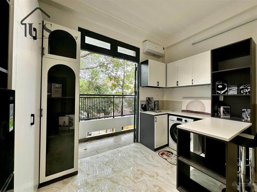 Cho thuê studio ban công 36m2 cao cấp ngay thảo cầm viên sg  cầu thị nghè  bờ kè hoàng sa