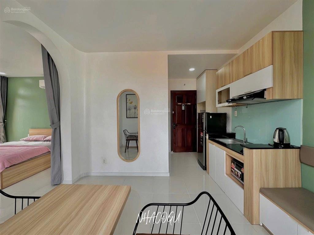 Cho thuê 1pn ban công 40m2 cao cấp  ngay cầu thị nghè  công viên lê văn tám  thảo cầm viên sg