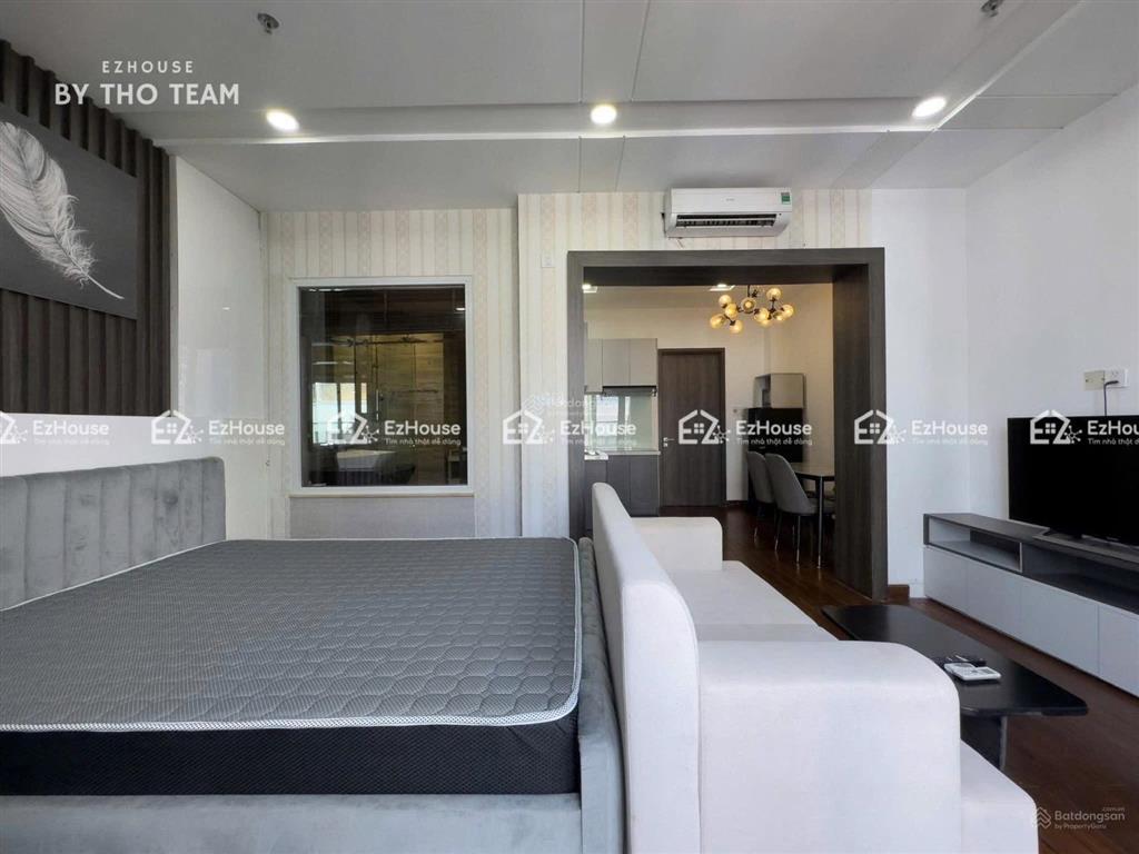 Cho thuê 1pn ban công 40m2 full tiện nghi  ngay cầu thị nghè  thảo cầm viên sg  ngã tư hàng xanh