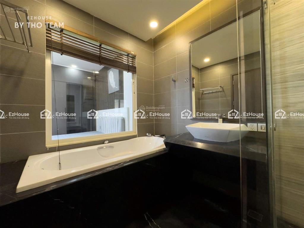 Cho thuê 1pn ban công 40m2 full tiện nghi  ngay cầu thị nghè  thảo cầm viên sg  ngã tư hàng xanh