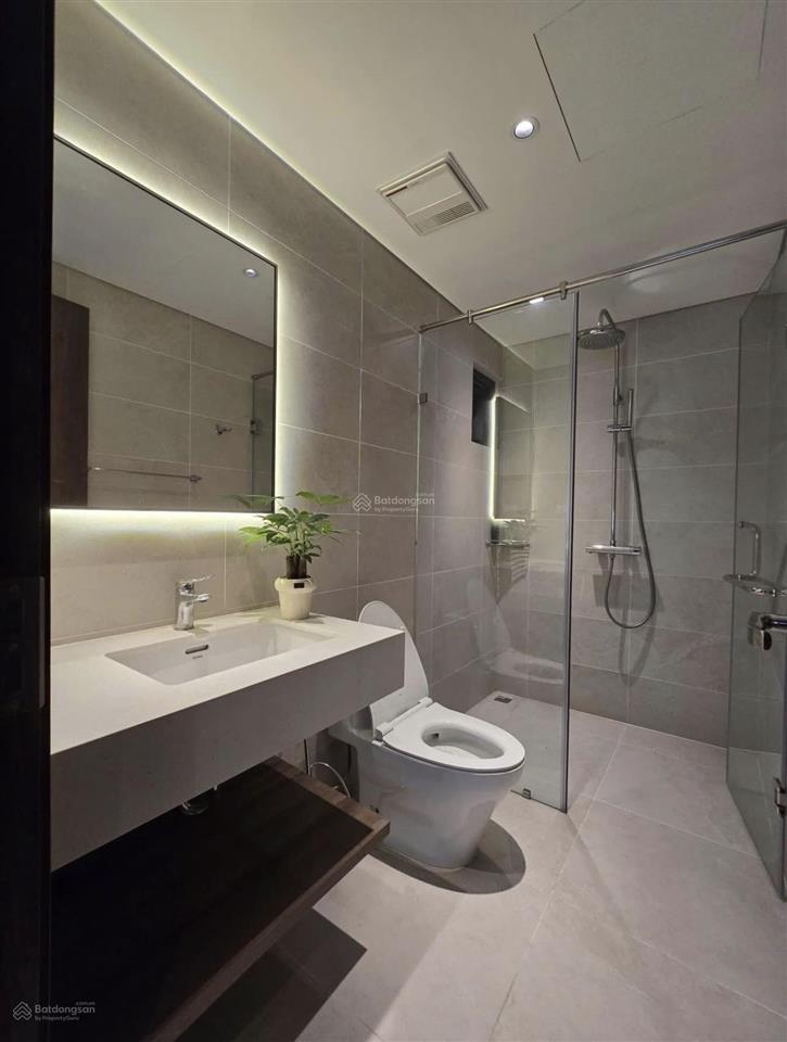 Cho thuê căn hộ 1pn ban công 35m2 ngay cầu thị nghè  đài truyền hình  thảo cầm viên sg