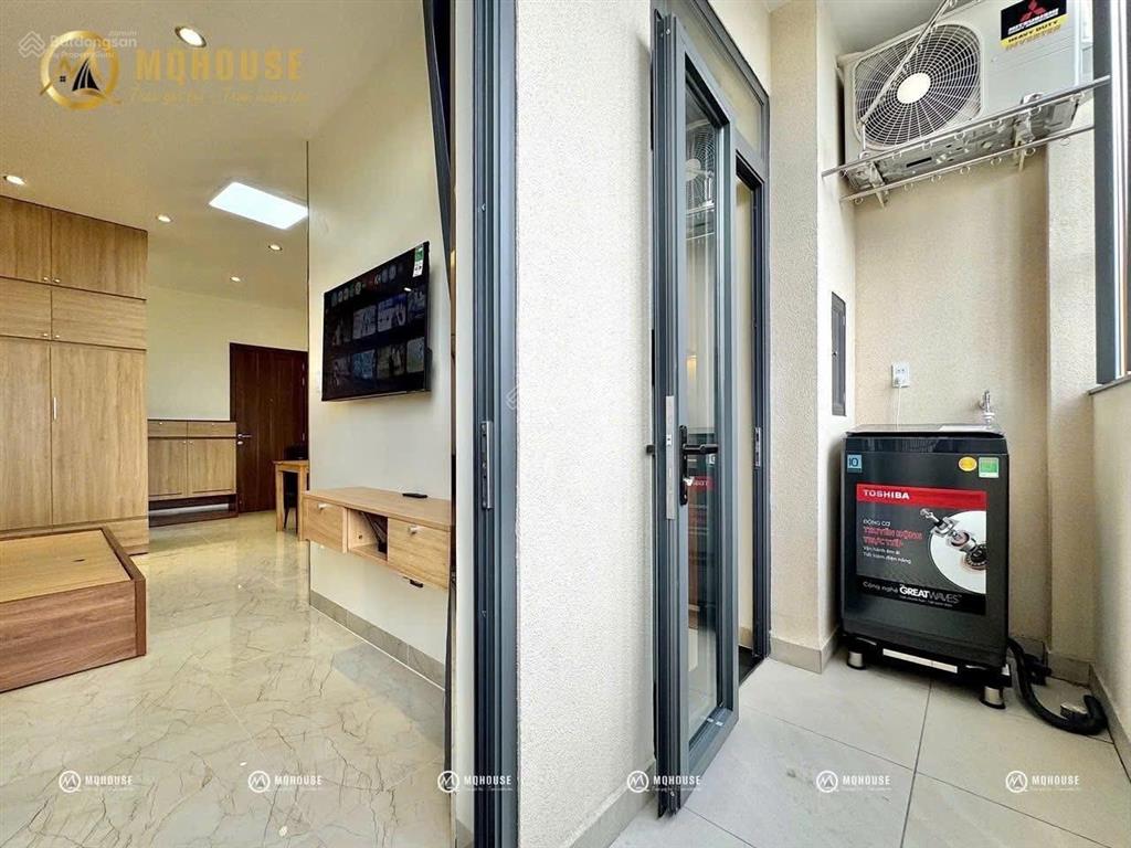 Cho thuê studio ban công 40m2 full nội thất ngay cầu thị nghè  thảo cầm viên sg  đh hutech