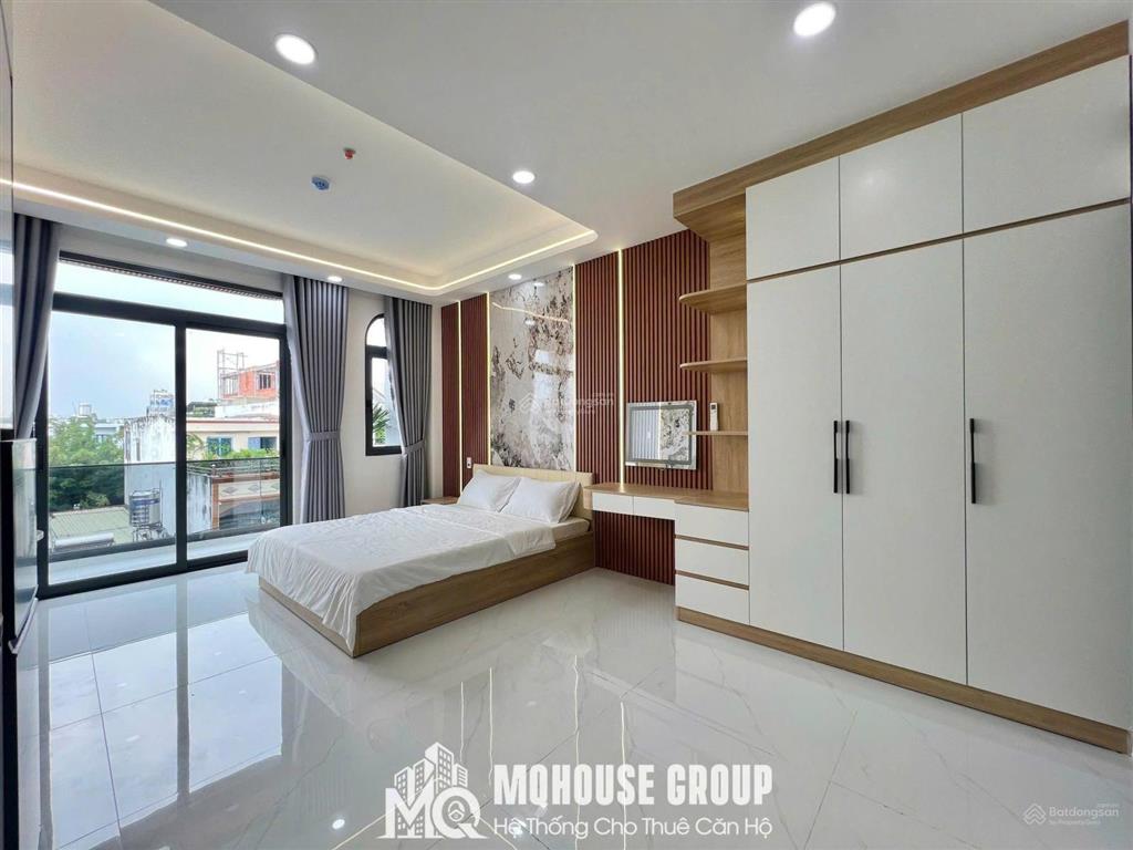 Cho thuê studio ban công 30m2 new 100% ngay ngã tư hàng xanh  cầu thị nghè  thảo cầm viên sg