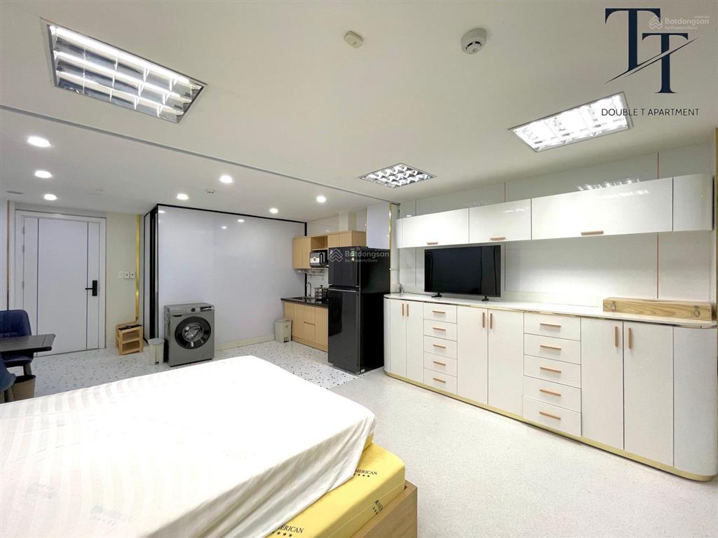 Cho thuê studio rộng 35m2 có thang máy ngay chợ bà chiểu  cầu bông  công viên lê văn tám