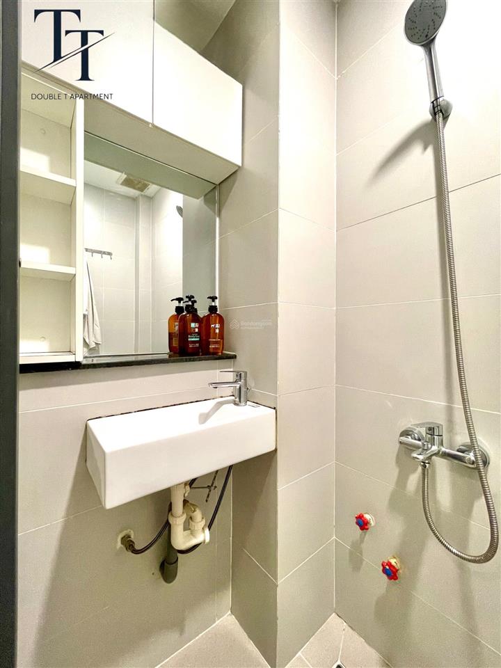 Cho thuê studio ban công 30m2 thang máy ngay công viên lê văn tám  hồ con rùa  nhà thờ tân định