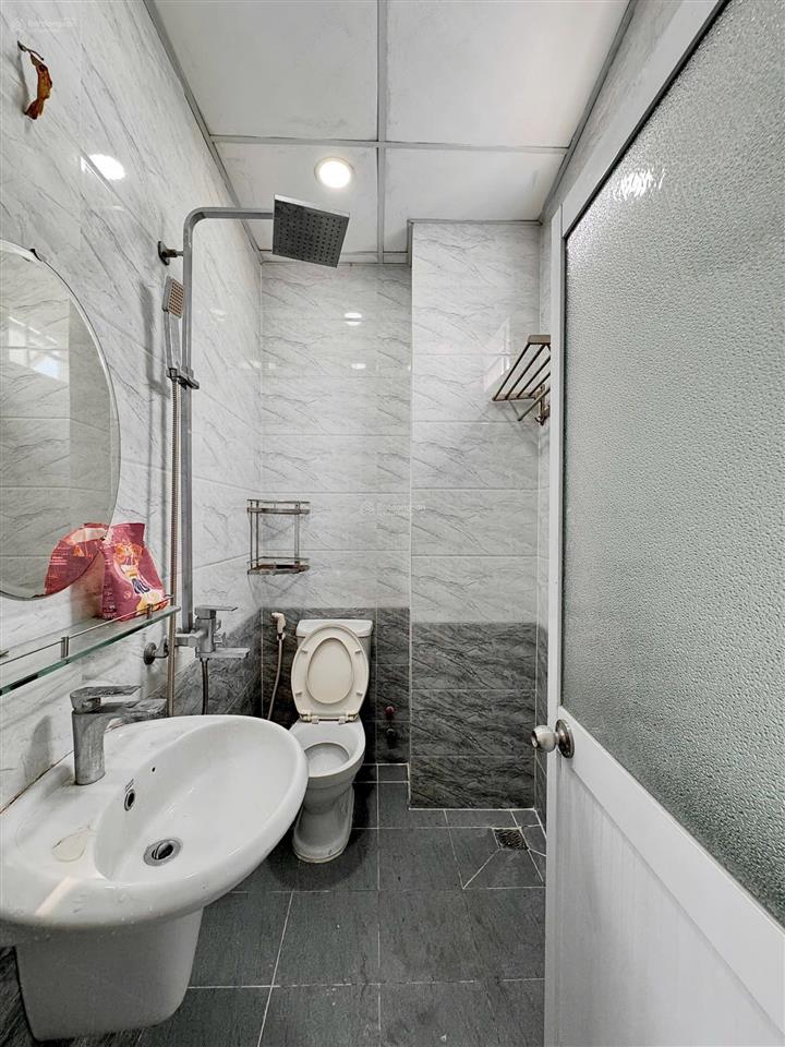 Cho thuê studio ban công 25m2 new 100% ngay công viên lê văn tám  chợ đa kao  cầu bông q1