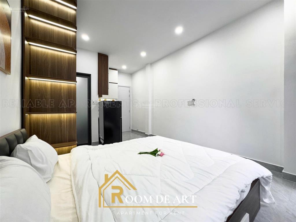 Cho thuê studio ban công 30m2 ngay công viên lê văn tám  hồ con rùa  nhà thờ tân định