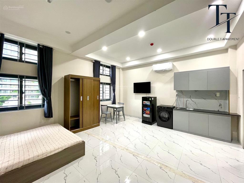 Cho thuê studio 35m2 new 100% có thang máy  máy giặt riêng ngay ngã tư hàng xanh, cầu thị nghè