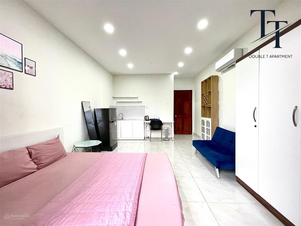 Studio ban công 35m2 có máy giặt riêng view bờ kè hoàng sa  ngay cầu thị nghè  thảo cầm viên sg