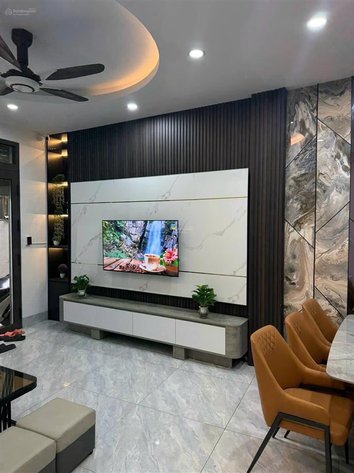 Bán nhà linh quang sát hồ, sân vườn bbq diện tích 50m², 7 tầng thang máy giá chỉ 11 tỷ