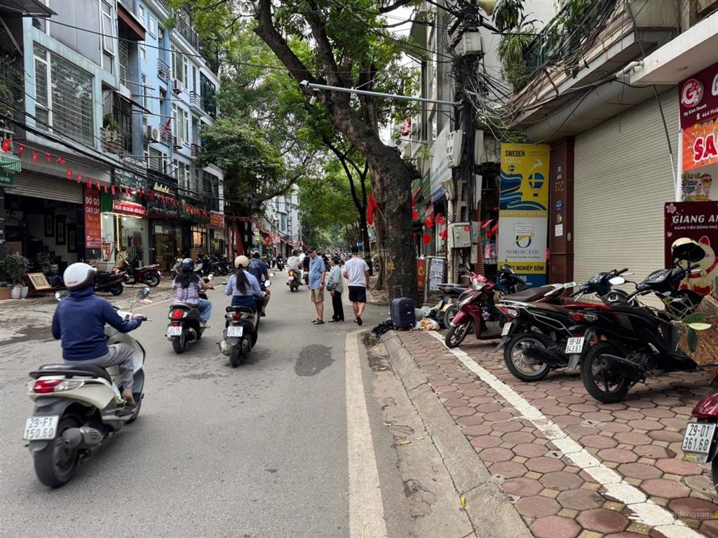 Bán nhà mặt phố hoàng hoa thám vị trí đẹp, không quy hoạch diện tích 97m² giá chỉ 26 tỷ