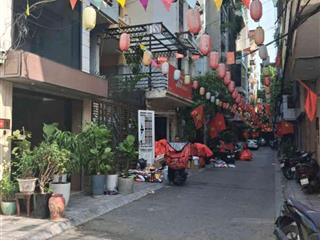 Bán nhà phố quần ngựa, 2 mặt thoáng, ô tô tránh, 6 tầng, giá 28 tỷ