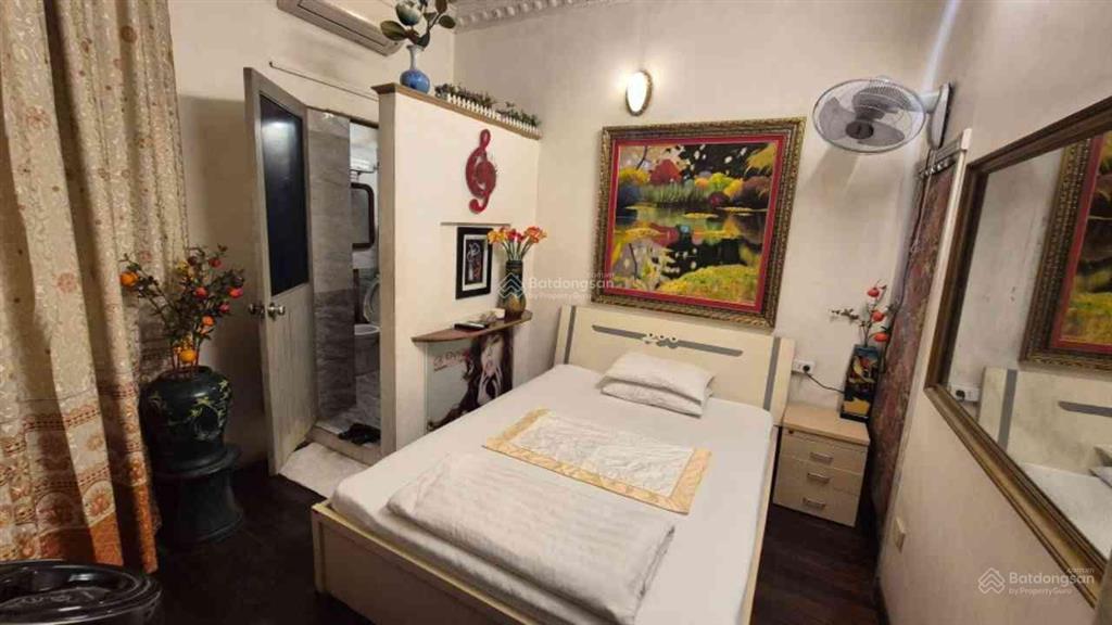 Bán nhà ngõ 376 bưởi, ô tô đỗ cửa, diện tích 65m², mặt tiền 5m, giá chỉ 16 tỷ
