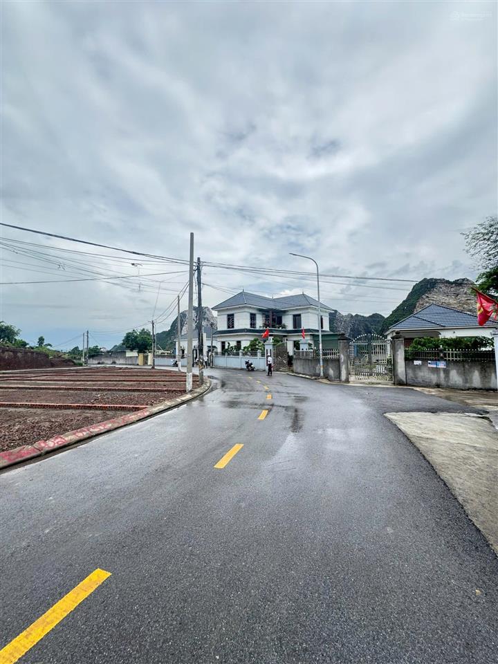 F0 thuỷ nguyên giá chỉ 720tr  đường 8m ô tô tránh