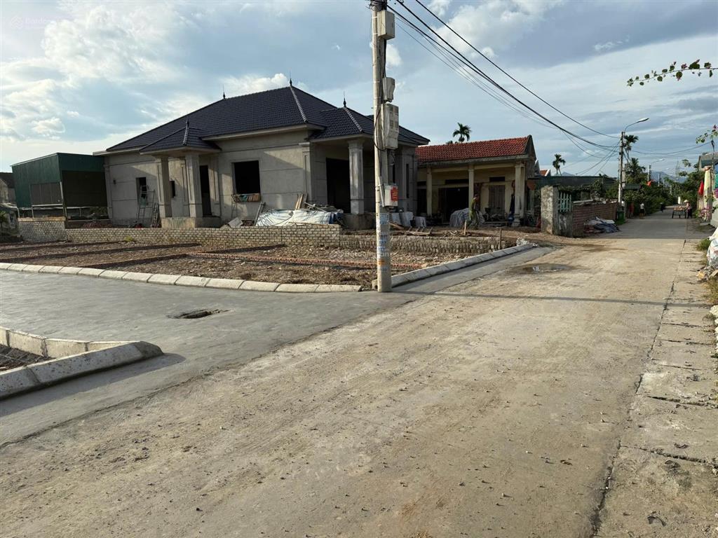 10 lô f0 sát kcn quang hưng  chỉ 600 triệu, nhanh tay kẻo hết