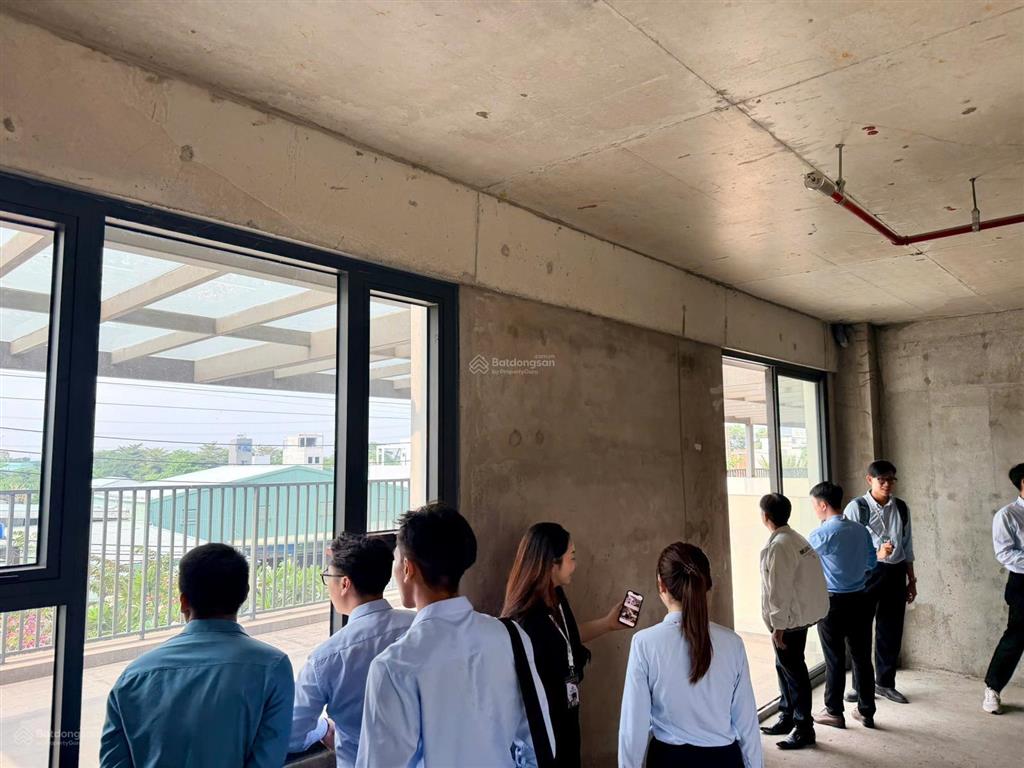 Bán căn grand duplex 2 tầng, giá tốt 7,7 tỷ, 115m2, 1pn, 1wc, quận 12, hcm