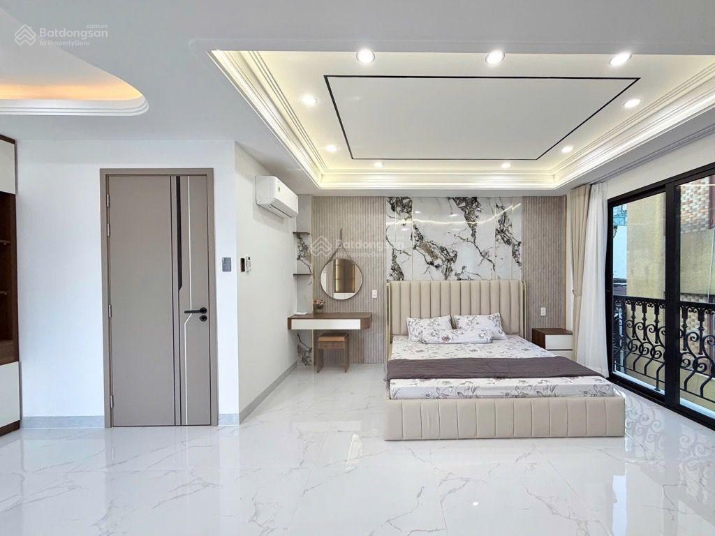 Hiếm gò vấp  hxh nhà mới 5 tầng có gara  63m full nội thất  9.8 tỷ