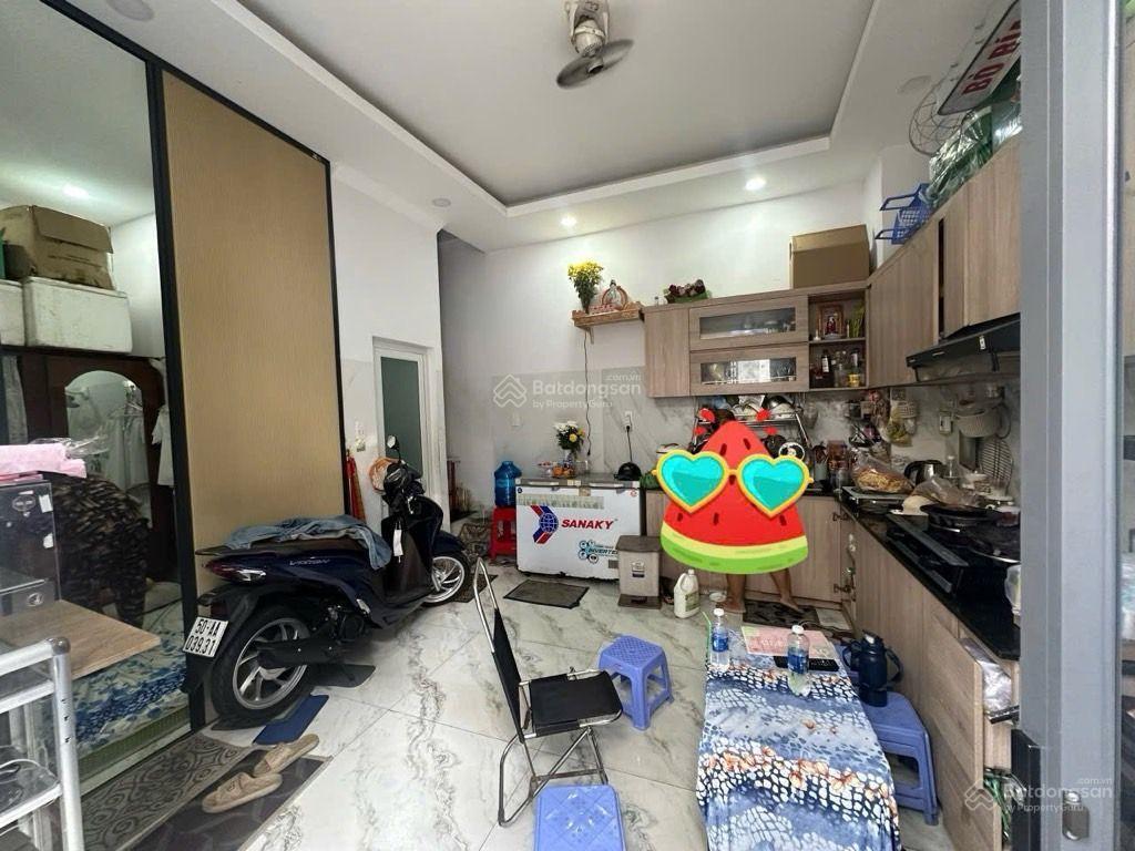 Mặt tiền kinh doanh gò vấp ô tô tới nhà 3pn 2wc, sân thượng, chỉ 4 tỷ