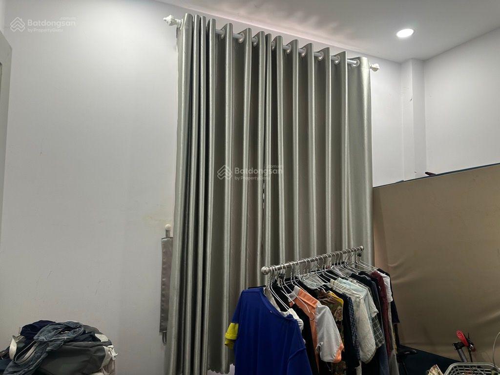 Mặt tiền kinh doanh gò vấp ô tô tới nhà 3pn 2wc, sân thượng, chỉ 4 tỷ