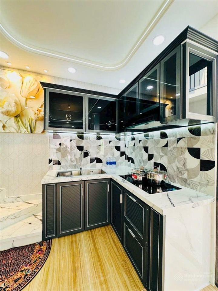 Siêu phẩm lê hoàng phái 4pn  nhà lô góc hẻm xe hơi đậu cửa  4.85 tỷ