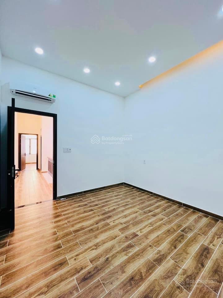 Bán gấp nhà mới hxh kinh dương vương, 60m2, 3 tầng btct, 4pn 3wc, gần bx miền tây, sổ hồng riêng