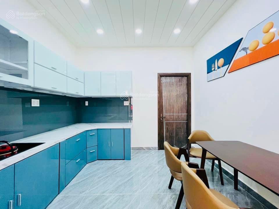 Bán gấp nhà mới hxh kinh dương vương, 60m2, 3 tầng btct, 4pn 3wc, gần bx miền tây, sổ hồng riêng