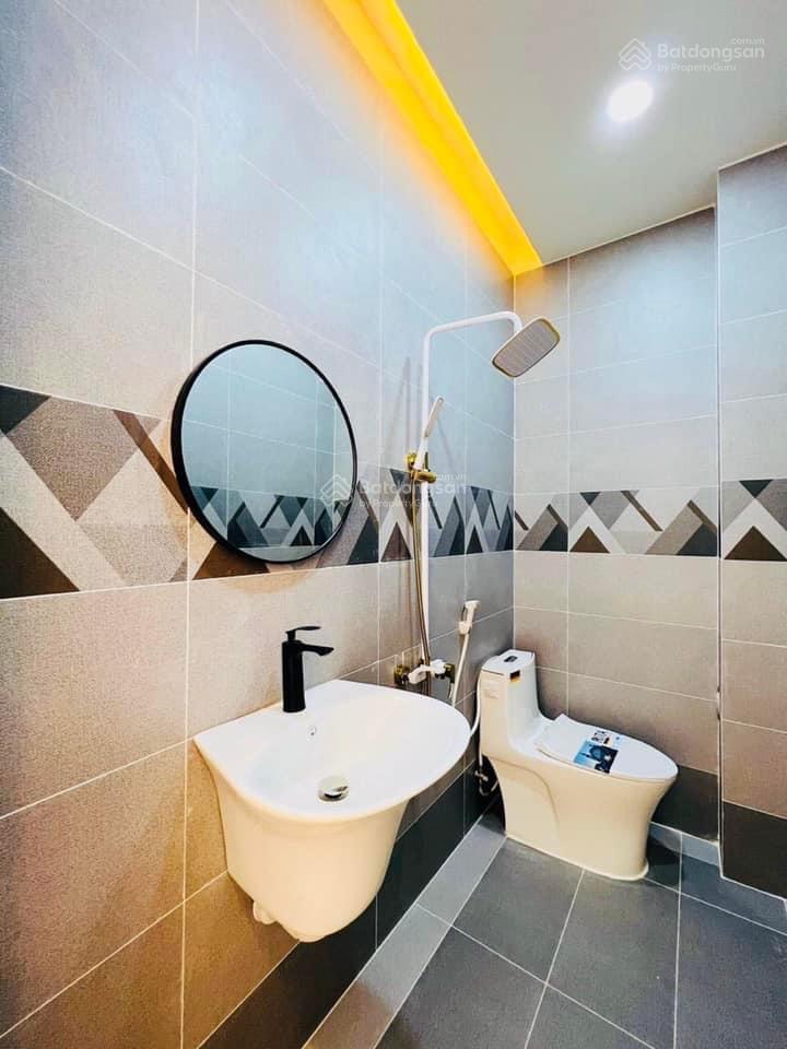Bán gấp nhà mới hxh kinh dương vương, 60m2, 3 tầng btct, 4pn 3wc, gần bx miền tây, sổ hồng riêng