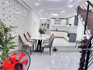 72m2 ( 4 x 18)  4 tầng  đường 8m  chiến lược  giá chỉ 6,850 tỷ tl ( tặng nội thất cao cấp )